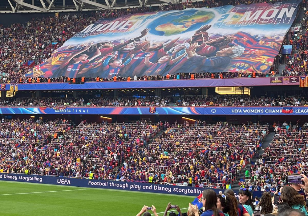Champions League final -24 - Bilbao- Barcelona fans